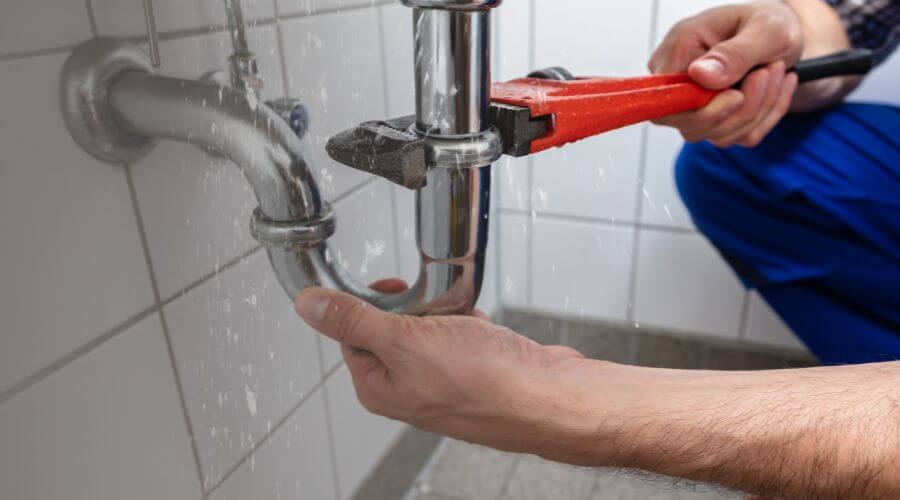 Expert burst pipe repair services in Cisco, TX